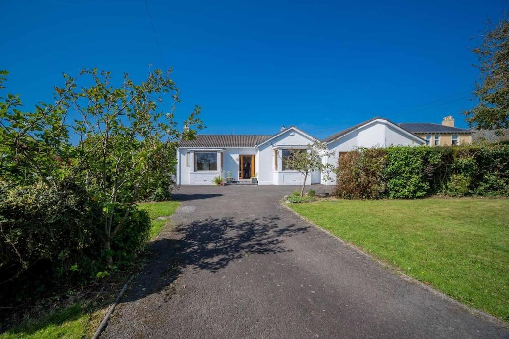 The Moorings- Near The Sea Villa Tramore Eksteriør billede